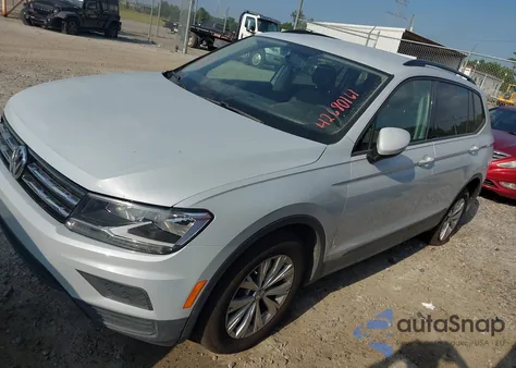 2018 Volkswagen Tiguan 2.0T S из США, поврежденный, VIN 3VV1B7AX8JM156869